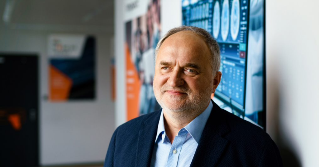 Boris Kontsevoi Intetics _Cluster