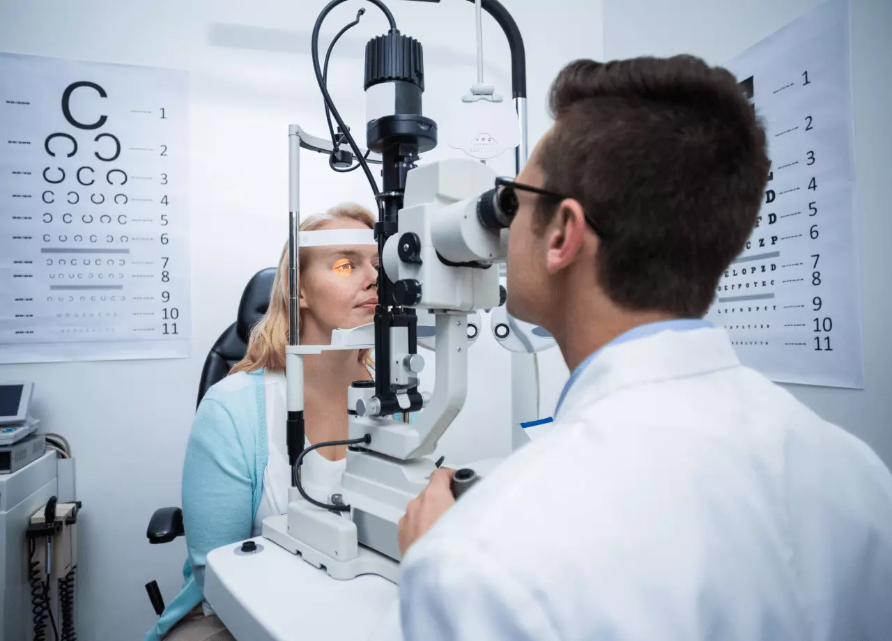 Custom Software for Optometrists, Eye-Care Manufacturers, Retail Chains and Optical Labs Solutions, 11 Custom Software for Optometrists, Eye-Care Manufacturers, Retail Chains and Optical Labs Solutions, 11 - intetics.com