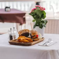 Hospitality Software Solutions for HoReCa Solutions, 20 Hospitality Software Solutions for HoReCa Solutions, 20 - intetics.com